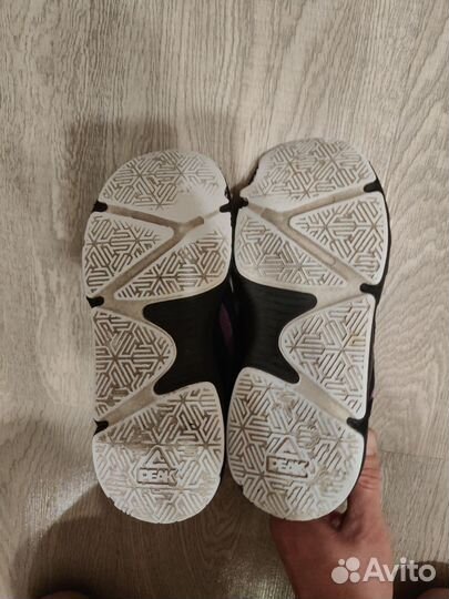 Кроссовки детские