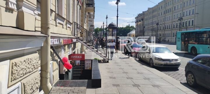 Продажа ПСН на Невском возле метро