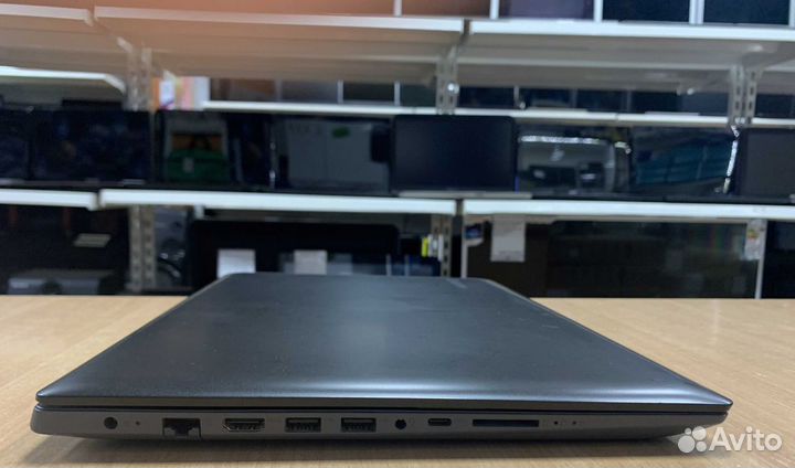 Lenovo/i3 7100/4GB/GT920MX/1000GB/15.6