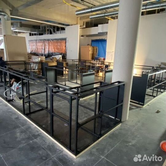 Барная стойка Остров с антресольной полкой