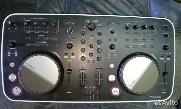 Dj контролер pioneer ddj-ergo v