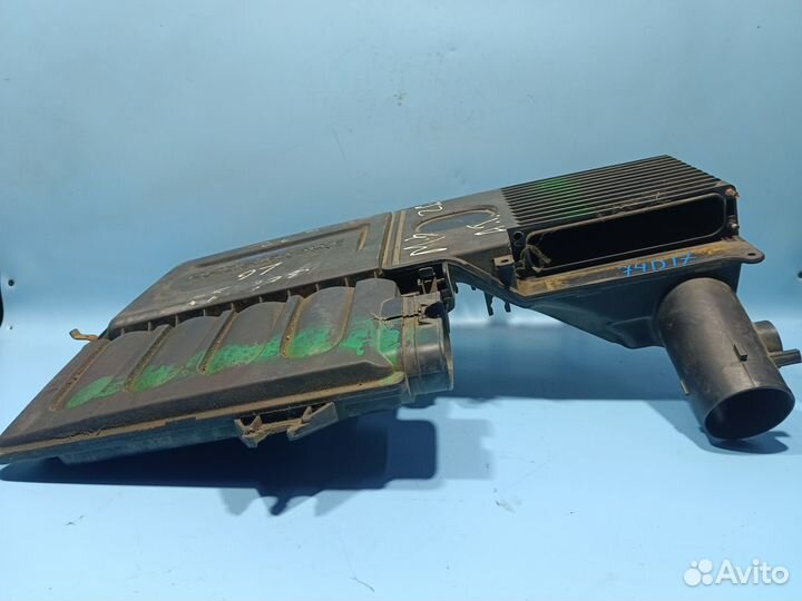 Корпус воздушного фильтра для Mazda 3