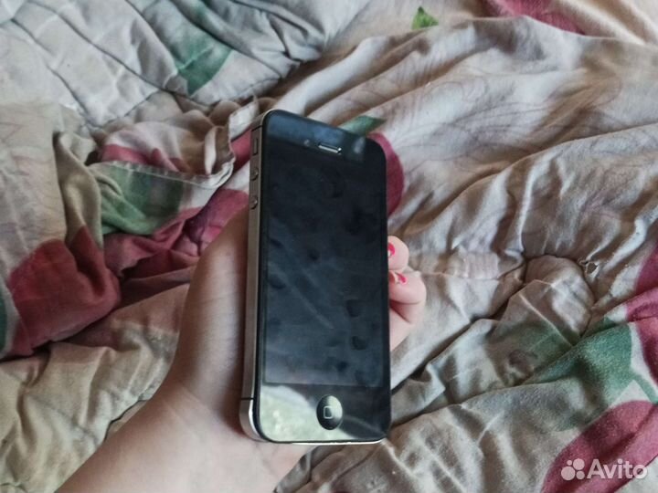 iPhone 4S, 32 ГБ