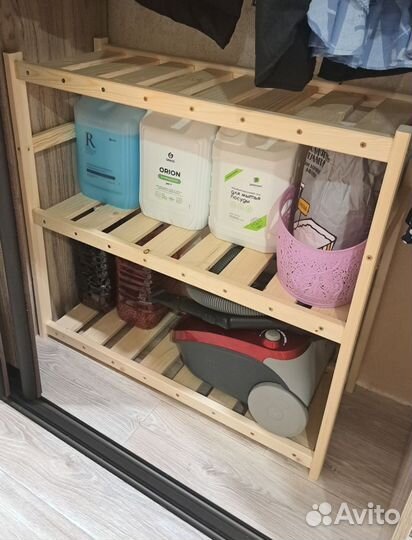 Стеллаж для цветов на подоконник