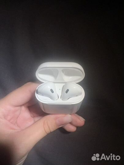 Airpods 1