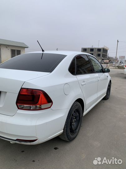 Volkswagen Polo 1.6 AT, 2016, 270 000 км