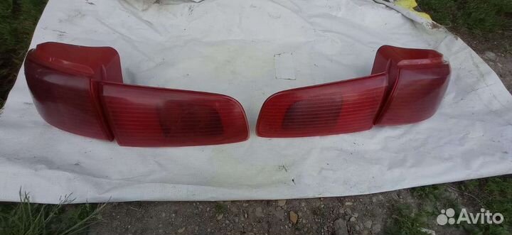 Задние стопы на Мазда Демио dy