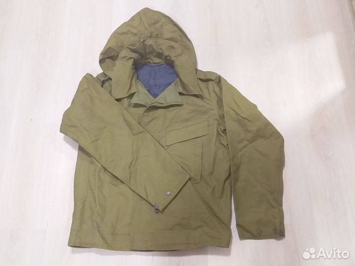 Защитный костюм