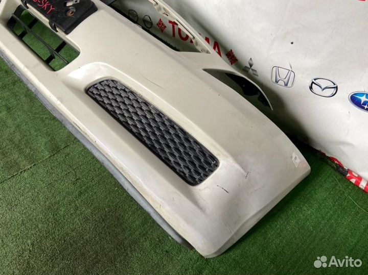 Бампер передний Nissan Skyline V36