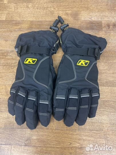 Перчатки для снегохода
