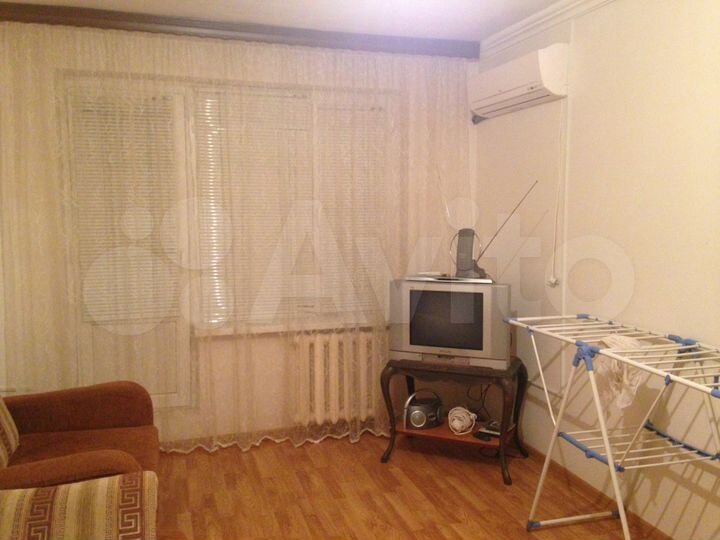 2-к. квартира, 50 м², 5/5 эт.