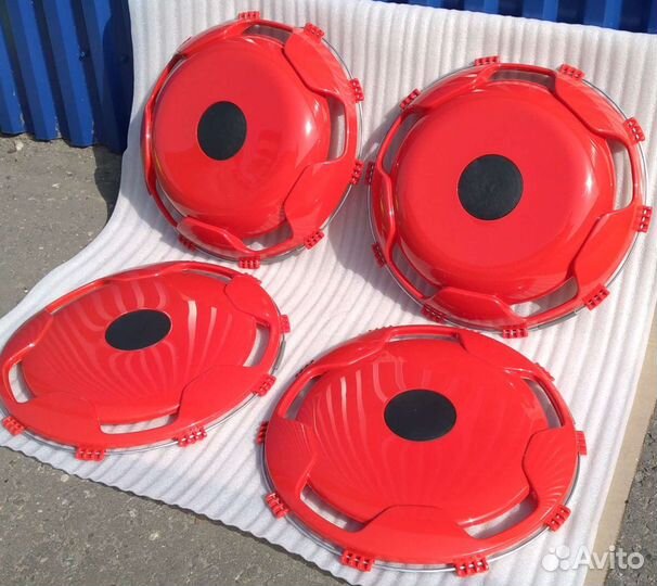 Колпак колеса 17.5 радиус 2 перед + 2 задн Красный