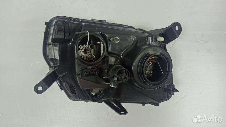 Блок фара Renault Duster 260609877R