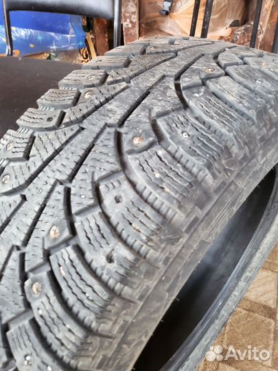Nokian Tyres Hakkapeliitta 5 235/60 R18