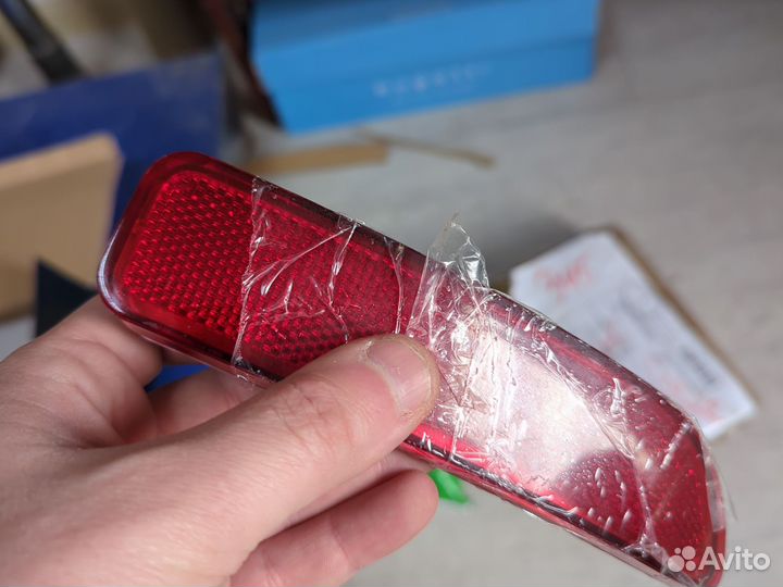 Катафот заднего бампера лада Ларгус