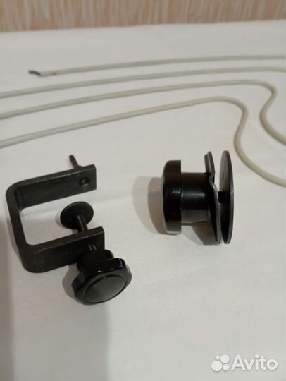 Приспособление для размотки шерсти