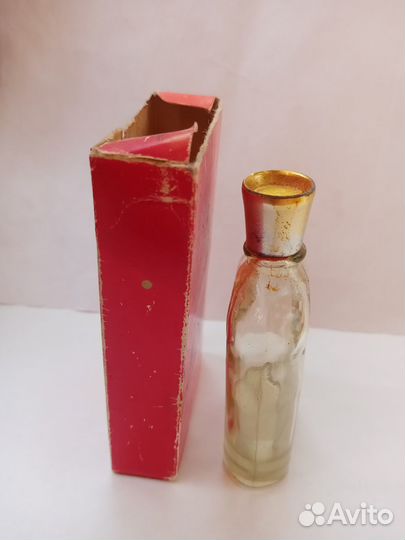 Флакон+коробочка от духов 