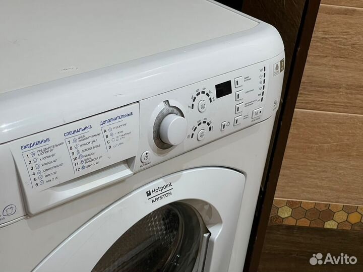 Стиральная машина hotpoint Ariston