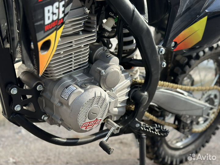 Мотоцикл BSE Z5