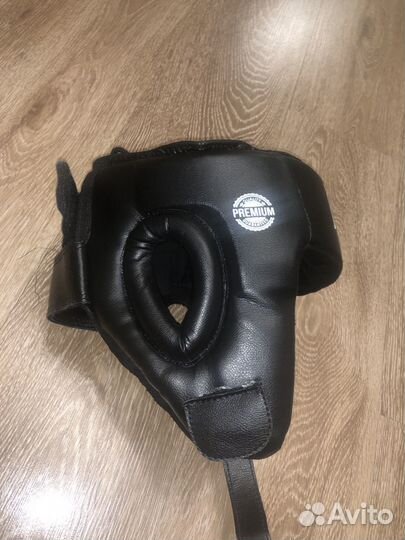 Шлем для единоборств