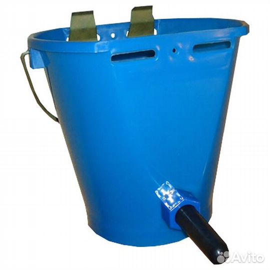 Ведро для выпойки телят