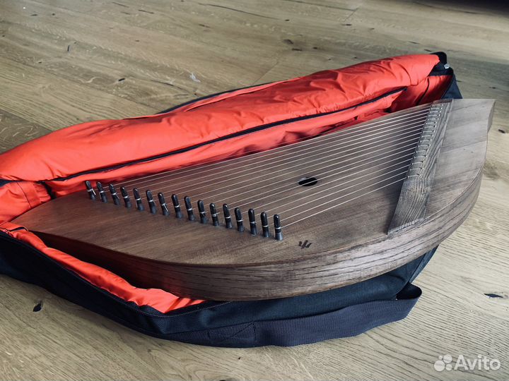 Гусли 16-струнные