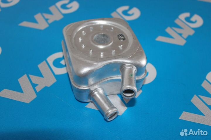 Радиатор масляный Octavia Passat Fabia Roomster