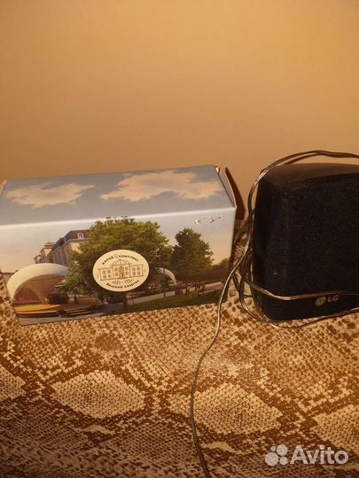 Колонки,микрофон,очки вертуальной реальности