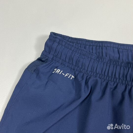 Спортивные Шорты Nike Barcelona FC размер M