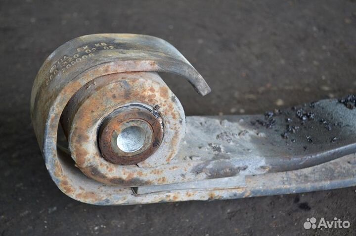 Рессора переднего моста, левая mercedes-benz Actro