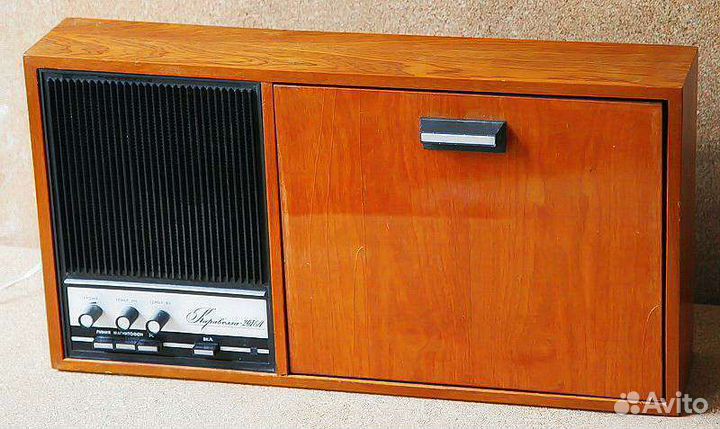 Проигрыватель Каравелла