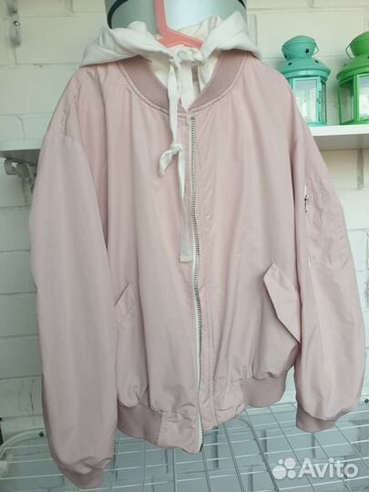 Ветровка бомбер