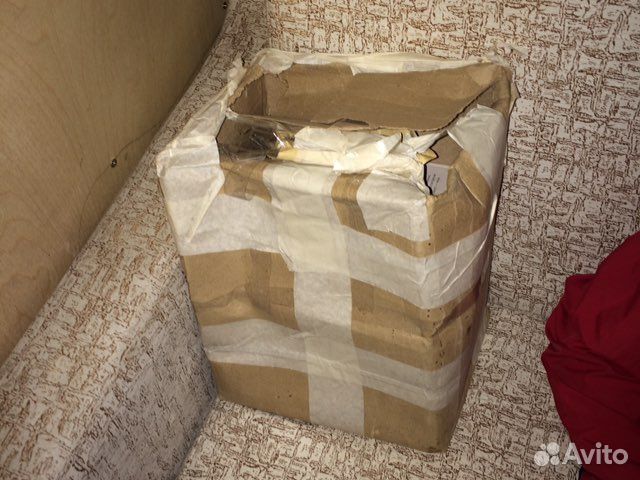 Коробка книгами Роман добрый друзья