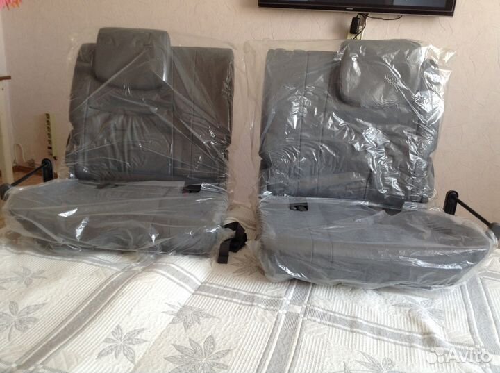 Третий ряд сидений (кожа) для Toyota LC 120