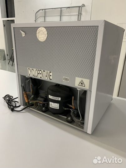 Мини барный холодильник