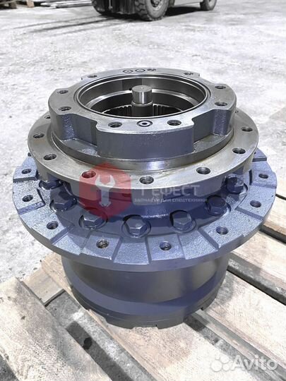 Бортовой редуктор Hitachi EX130H-5 9150030