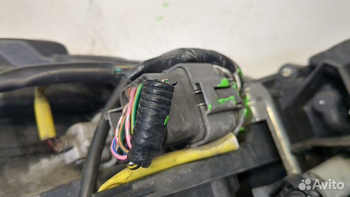 Фара (передняя) Mazda 6 (GH), 2011