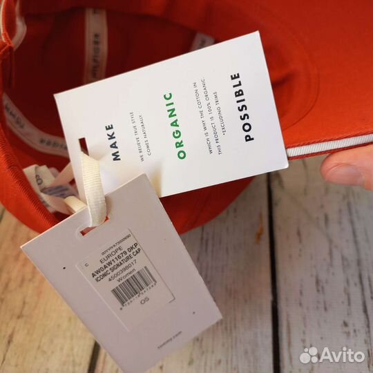 Бейсболки Tommy Hilfiger