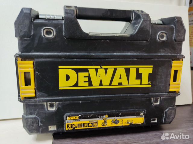 Аккумуляторная дрель-шуруповерт DeWalt DCD996P(14) объявление продам