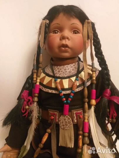 Кукла фарфоровая коллекционная