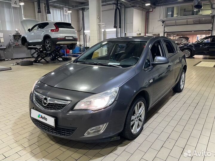 Opel Astra 1.4 AT, 2012, 192 000 км