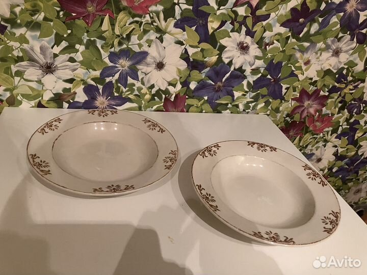 Продам новые тарелки