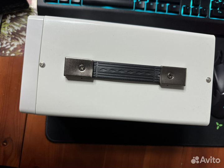 Лабораторный источник питания W.E.P. 3050