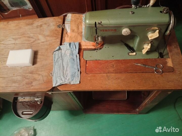 Швейная машина veritas