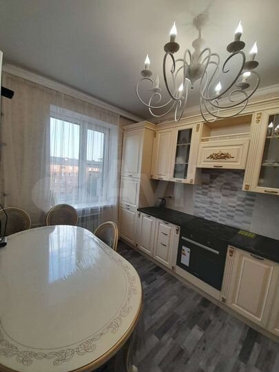 2-к. квартира, 55 м², 5/5 эт.