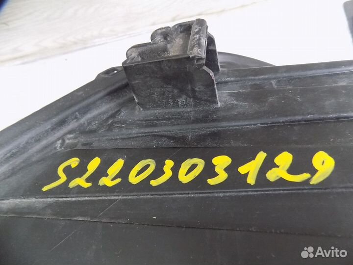 Фара левая Hyundai Tucson