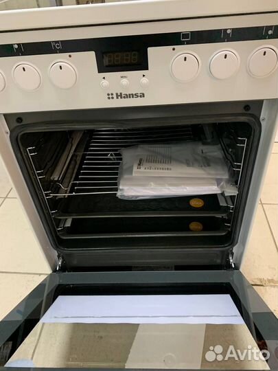 Электрическая плита Hansa fccw58226