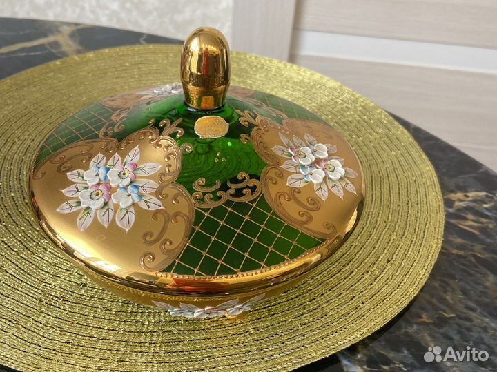 Конфетница с крышкой Богемия