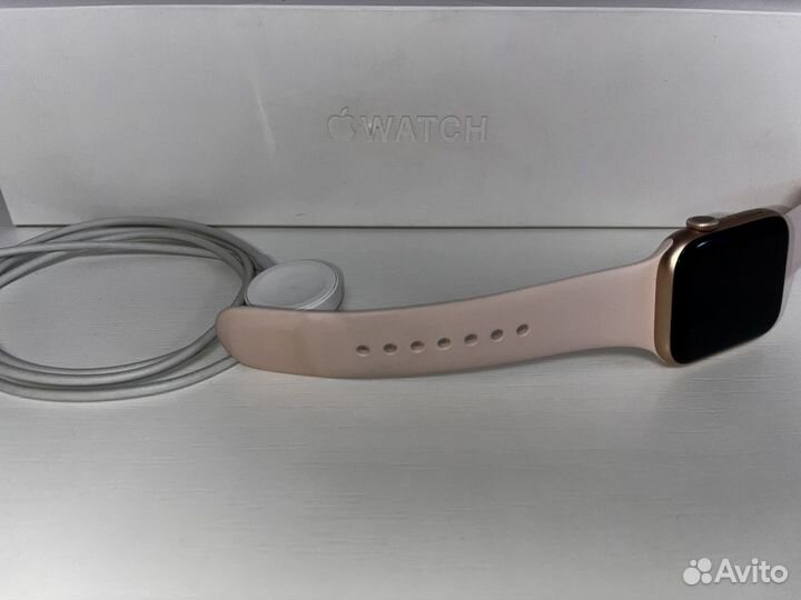 Apple Watch Series 6 44mm б/у