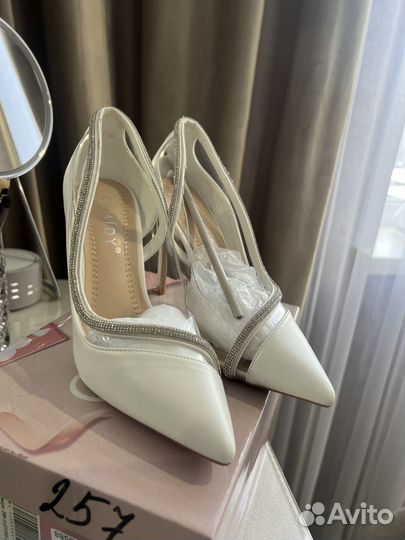 Туфли женские